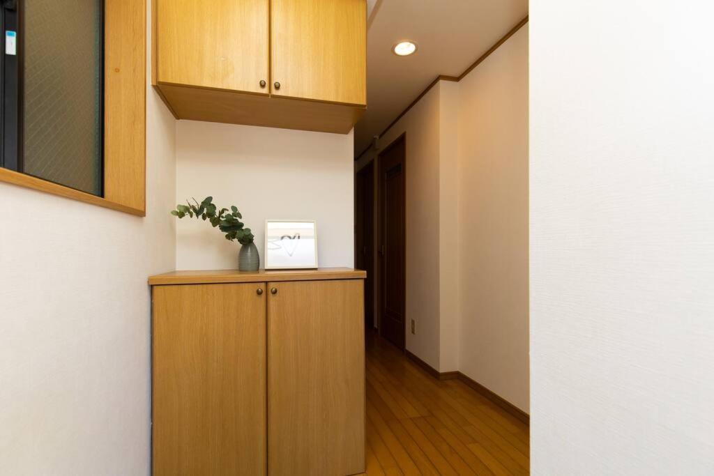 韓国新大久保通りすぐの一軒家で楽しむ東京旅行8名様 Korea Shinokubo Off The Street A House For 8pax Сasa de vacaciones *